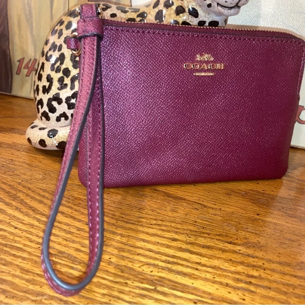 Coach crimson glitter